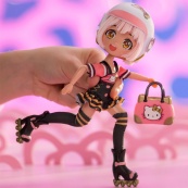 Детская кукла "Золотая Роллер Дива" 4SF Manga Dolls HKTF1000 серии "Hello Kitty". Изображение №5