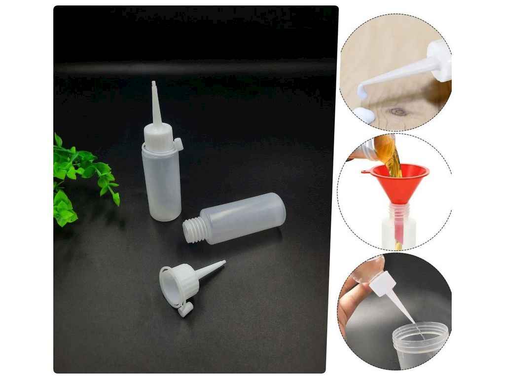 Пляшка з дозатором для клею фарби 9*3см 60ml пластик арт.ЮА-118 ТМ КИТАЙ Пляшка з дозатором для клею фарби 9*3см 60ml пластик арт.ЮА-118 ТМ КИТАЙ