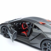 Автомодель Lamborghini Sesto Elemento Bburago 18-21061 масштаб 1:24. Изображение №9