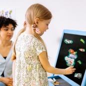 Дитяча магнітна гра "Друзі з джунглів" DoDo Toys 200256, 8 елементів. Зображення №6