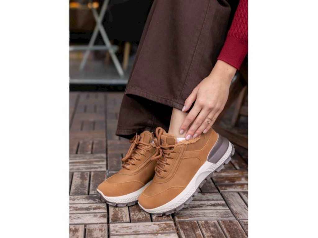 Кросівки Штучна шкіра жін теплі арт.5112 карамель р.39 ТМ GIPANIS Кросівки Штучна шкіра жін теплі арт.5112 карамель р.39 ТМ GIPANIS