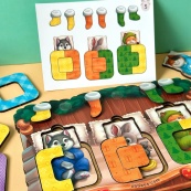 Дерев'яний сортер "Тварини в ліжечку" PSD302 (ПСД302). Зображення №10 Дерев'яний сортер "Тварини в ліжечку" PSD302 (ПСД302). Зображення №10