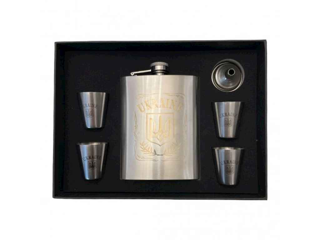 Набір подарунковий (фляга 235мл, 4 чарки 30мл, лійка) Україна SF-1-2190 ТМ PRC Набір подарунковий (фляга 235мл, 4 чарки 30мл, лійка) Україна SF-1-2190 ТМ PRC