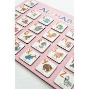 Деревянный алфавит-вкладыш английский "ALPHABET" 3240-03-001 розовый 29х39 см. Изображение №2 Деревянный алфавит-вкладыш английский "ALPHABET" 3240-03-001 розовый 29х39 см. Изображение №2