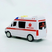 Детская автомодель "Скорая помощь" 7994, 17х7 см, звуковые и световые эффекты. Изображение №3