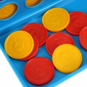 Дитяча настільна гра "Чотири в ряд" 9734TXK 42 фішки, 2 гравці. Зображення №5