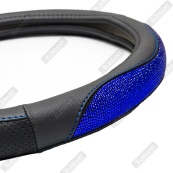 Чохол на кермо шкіра "М" (37-38см) чорний Elegant 115171 вставка з синім камінням. Изображение №3