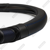 Чохол на кермо шкіра "S" (36см) чорний Elegant 115050 масажер,синя нитка. Зображення №3