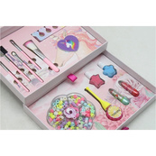 Дитячий набір косметики LD6137 розмір 25х18х8,5 см. Зображення №5