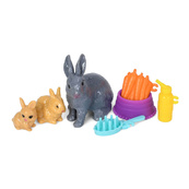 Дитячий ігровий набір з лялькою 618-18, 3 кролика, морква, аксесуари. Зображення №2