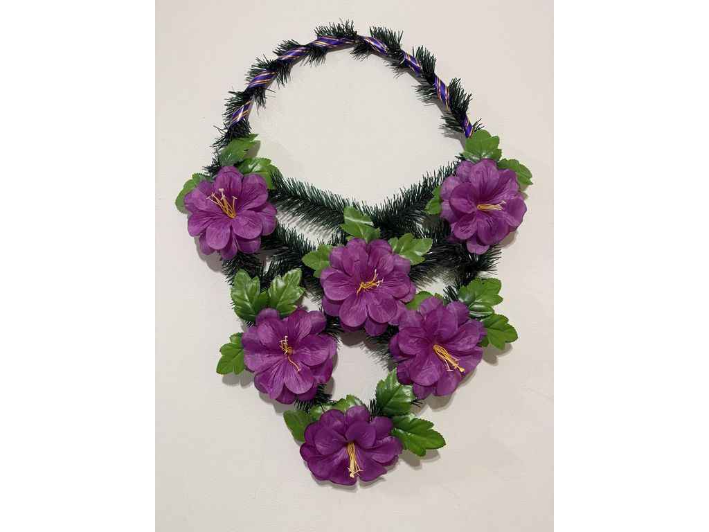 Вінок поминальний Ромашка 60х33см бузковий ТМ Memori Вінок поминальний Ромашка 60х33см бузковий ТМ Memori