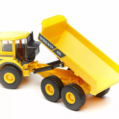 Автомодель "Самоскид Volvo A25G" Bburago 18-32085 серії Construction. Зображення №3 Автомодель "Самоскид Volvo A25G" Bburago 18-32085 серії Construction. Зображення №3
