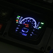 Дитячий електромобіль Джип M 6380EBLR-11(24V) до 30 кг, сірий. Зображення №9