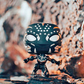 Ігрова фігурка Funko Pop! серії «Чорна пантера: Ваканда назавжди» Чорна пантера 66718. Зображення №5 Ігрова фігурка Funko Pop! серії «Чорна пантера: Ваканда назавжди» Чорна пантера 66718. Зображення №5