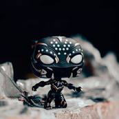 Ігрова фігурка Funko Pop! серії «Чорна пантера: Ваканда назавжди» Чорна пантера 66718. Зображення №6 Ігрова фігурка Funko Pop! серії «Чорна пантера: Ваканда назавжди» Чорна пантера 66718. Зображення №6