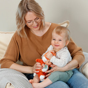 М'яконабивна лялька Лисенятко BABY born 836606 серії "For babies", 26 см. Зображення №6 М'яконабивна лялька Лисенятко BABY born 836606 серії "For babies", 26 см. Зображення №6